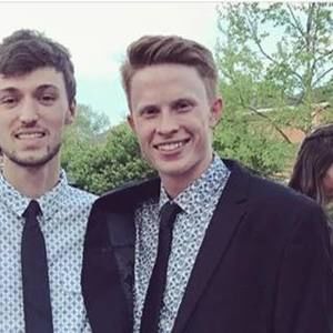 Meet your Posher, Thomas